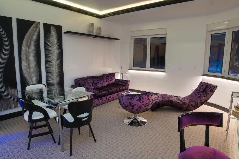Andromeda Downtown Suites Ateny Zewnętrze zdjęcie
